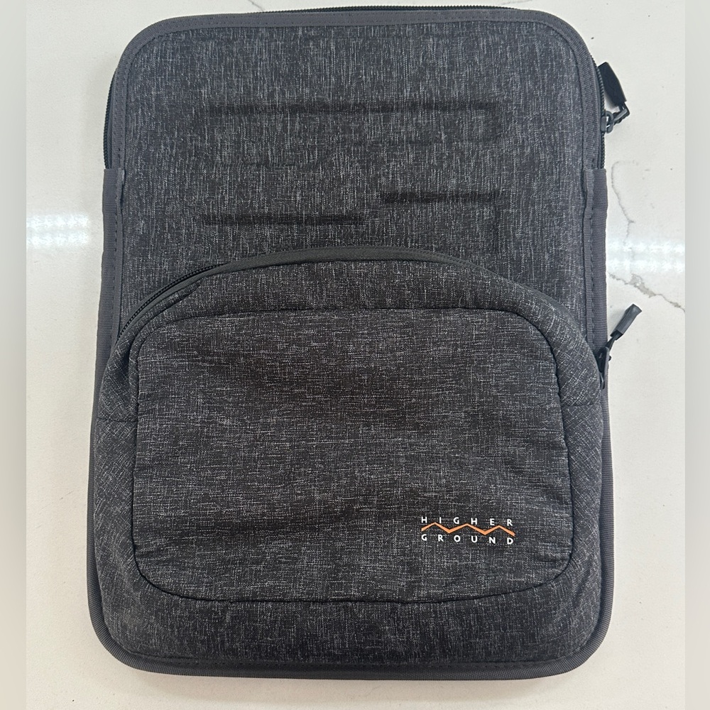 Higher Ground Capsule Plus Carrying Case